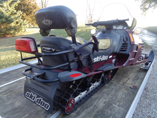 SKI-DOO 1999 GRAND TOURING 809 TRIPLE 800 136″ 3400 MILES